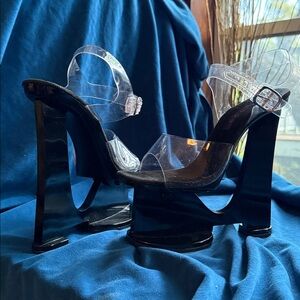 Lucious Clear and Black Platform unique Heels. Size 6